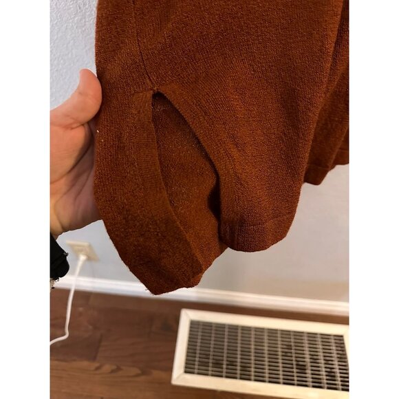 Avenue Collection Top - Picture 4 of 6